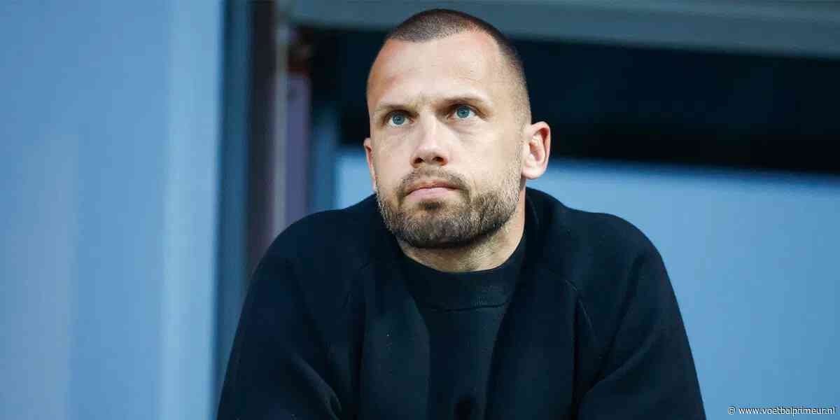 'Heitinga had langere kans verdiend bij Ajax, Geelen en Kroes bezweken onder druk'