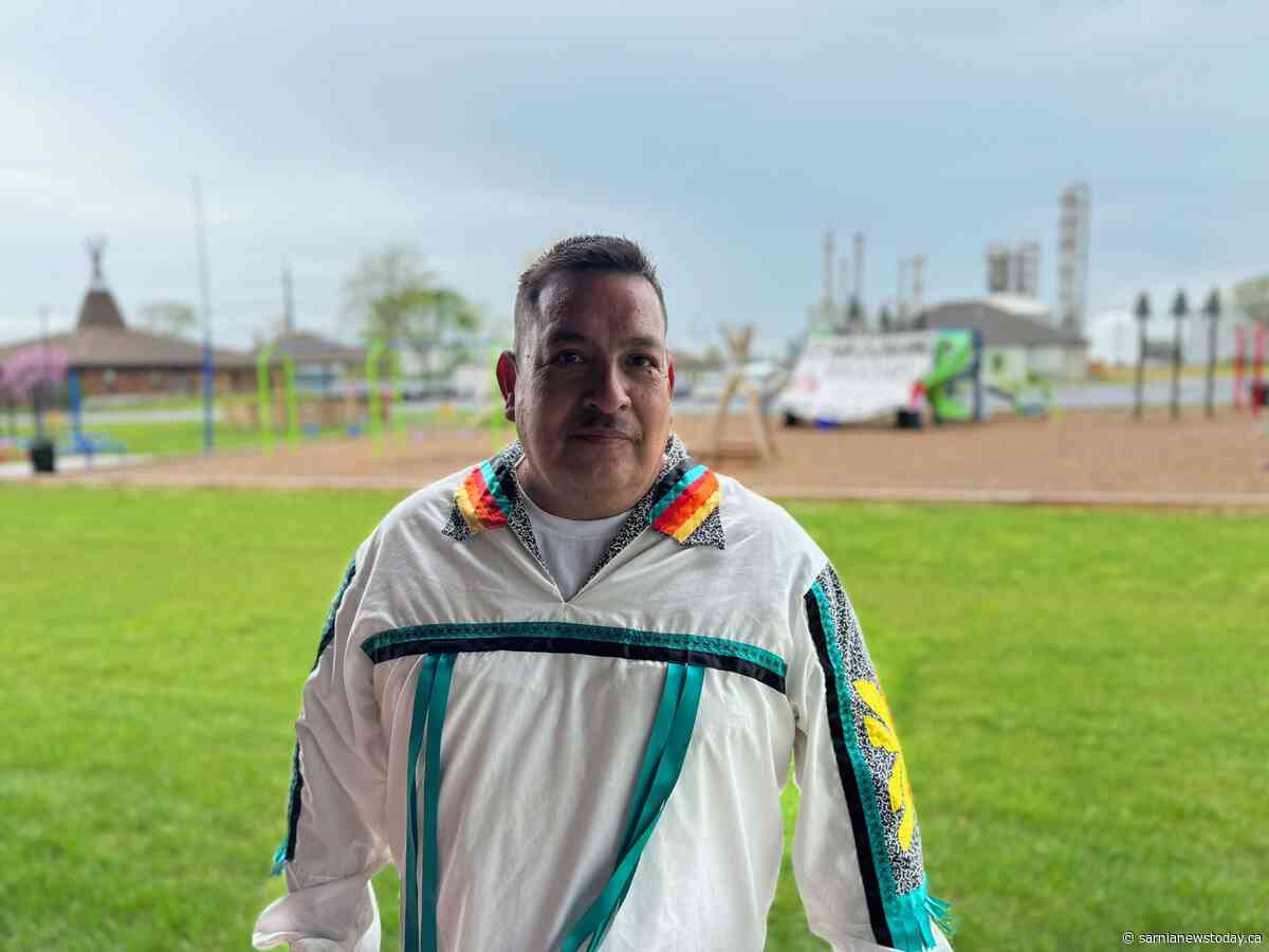 Chris Plain resigns regional post to challenge incumbent in Aamjiwnaang election