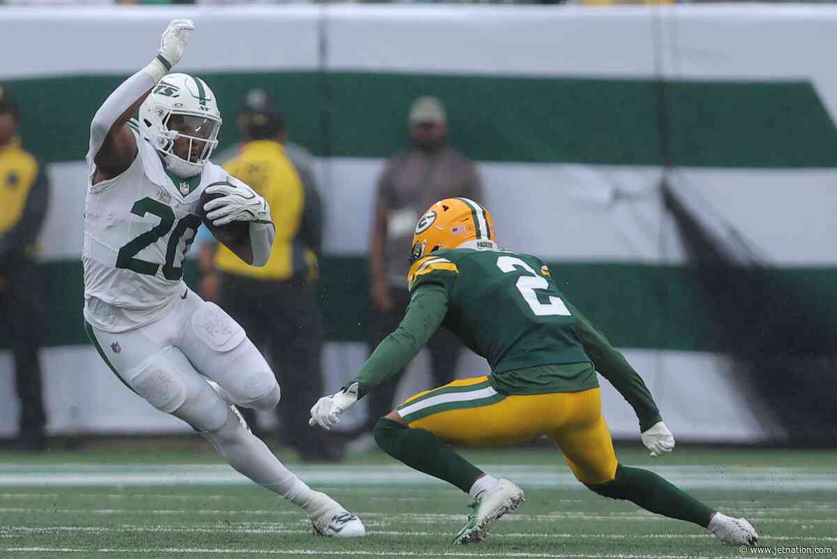 Aaron Glenn Taking Heat After Jets Give Game Away to Packers