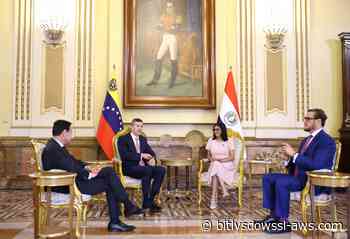 Presidente Santiago Peña "quiere colaborar" en la transición de Venezuela a la democracia