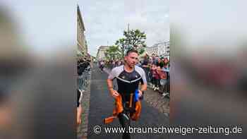 Arthrose im Endstadium: Wie ein Wolfenbütteler den Ironman dennoch schaffte