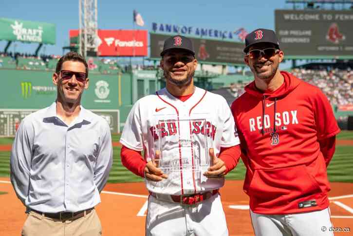 The Red Sox Extend the Contracts of Chad Tracy and Craig Breslow
