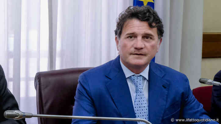 Accusa di violenza sessuale al senatore di Fi Silvestro, il pm chiede di archiviare: “Denuncia sporta troppo tardi”