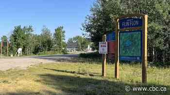 3 arrested after kidnapping 2 people at knifepoint in Flin Flon, driving them to bank: RCMP