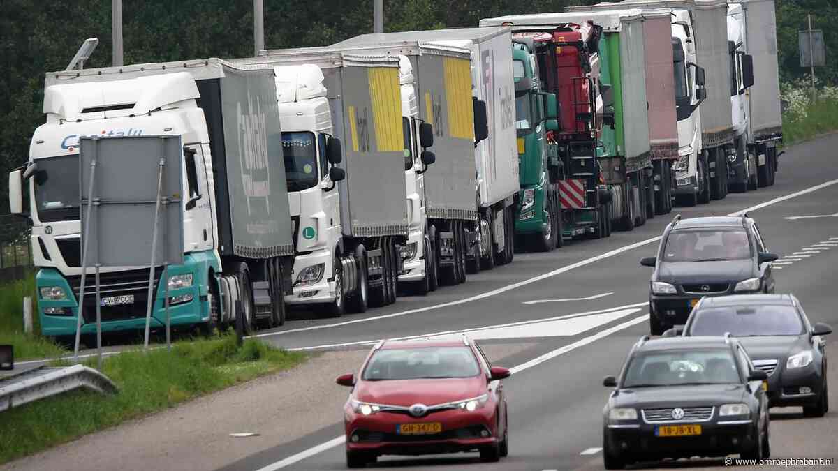Miljoenen om enorme drukte aan te pakken op parkeerplaatsen vrachtwagens