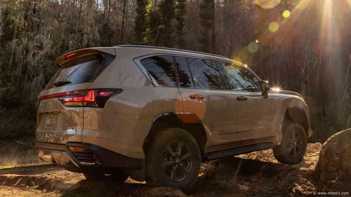 The 2027 Lexus LX Gets New Colors, Red Brakes, and More Standard Tech