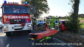 Wolfenbüttel: Autos stoßen auf L495 zusammen – Feuerwehr befreit Verletzte