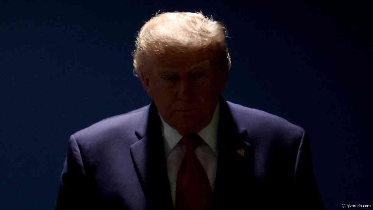 Trump Says He’s Changing Artificial Intelligence to ‘Super Intelligence’ on Government Documents