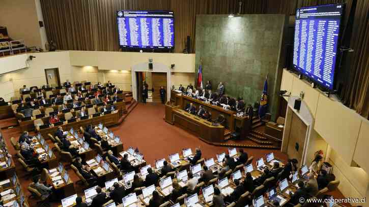 Sala Cuna Universal: Diputados cuestionan financiamiento y apuro del Gobierno