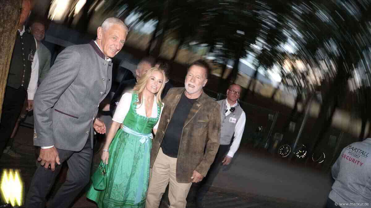 Schwarzenegger-Besuch auf der Wiesn: Ritual darf nicht fehlen – ein Schnappschuss sticht hervor