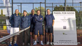 Prins wil jongeren meer kansen geven door hen padel te laten spelen
