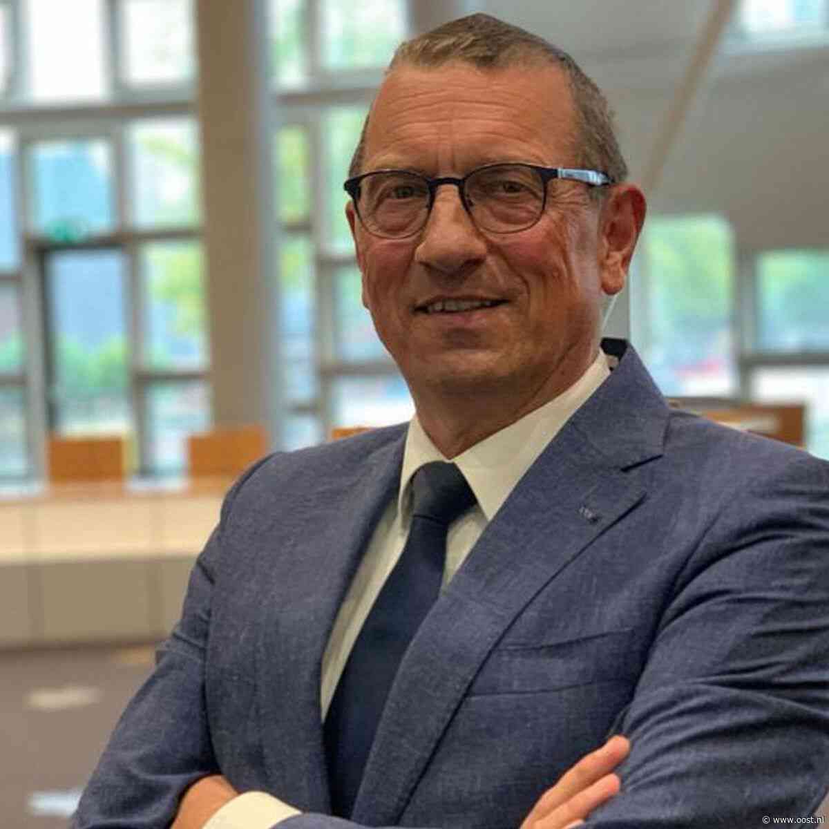 Burgemeester Offinga begint aan tweede termijn: 'Ik bof met Hardenberg'