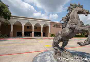 Teen shot, killed 'at or near' Westfield High School, deputies investigating