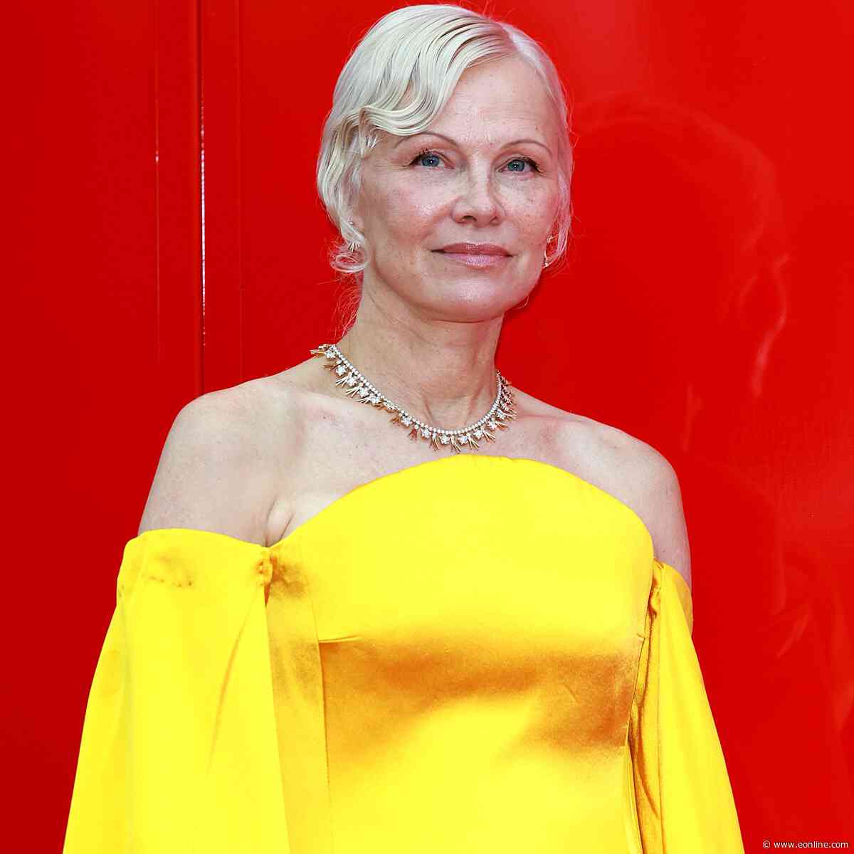 Pamela Anderson Breaks Her No-Makeup Rule With Full Glam