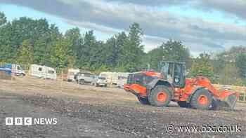 Order to stop work 'ignored' at traveller site