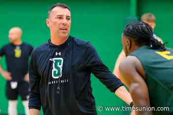 Siena men's basketball hits ground running in first practice under Nevada Smith