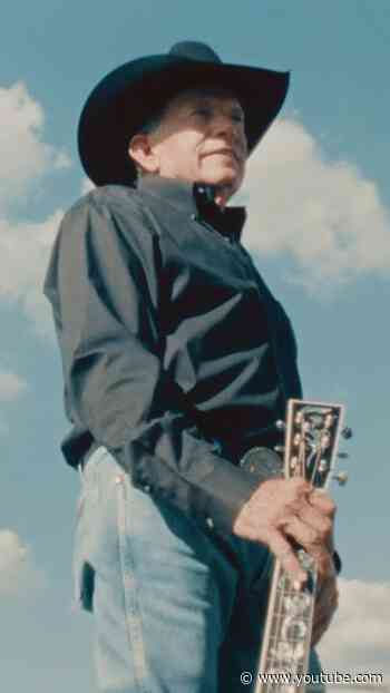 Ready for another season in Wrangler. ​Shop the latest in the Wrangler George Strait Collection.