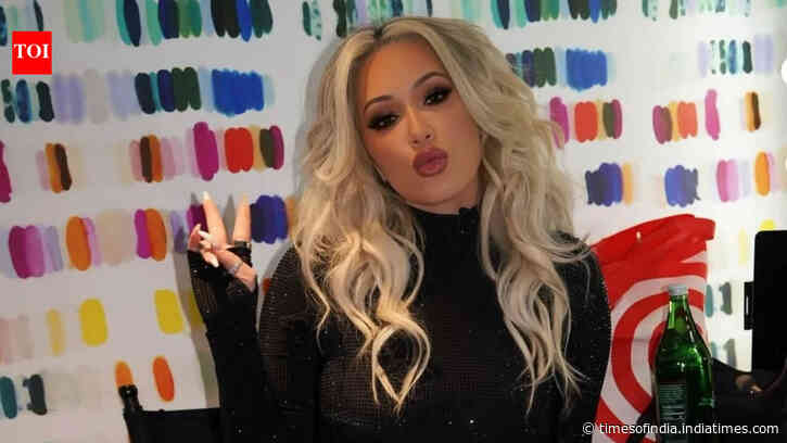 Bunnie Xo responds to haters about her and Dylan Wolf’s romance