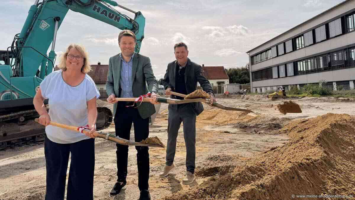 Spatenstich für die Rekordinvestition: Neubau an der Theresia-Gerhardinger-Grundschule gestartet