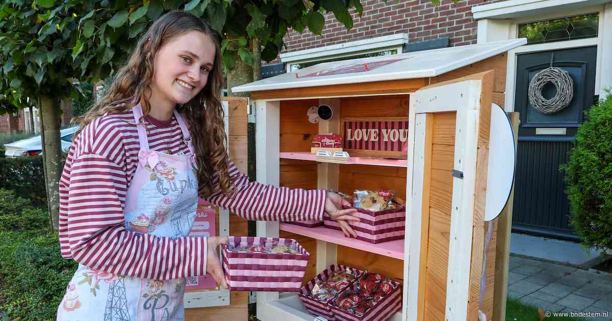 Tessa (24) verkoopt zo 300 koeken in één dag met haar koekenkastje