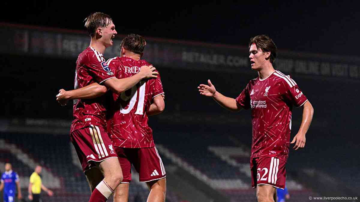 Will Wright can't stop scoring as two Liverpool players send Andoni Iraola message