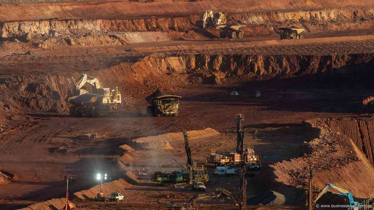 Mining sector keeps local shares from sinking into red