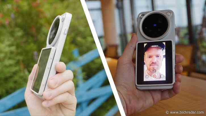 Vivo’s ultralight selfie screen could be the year’s standout mobile accessory