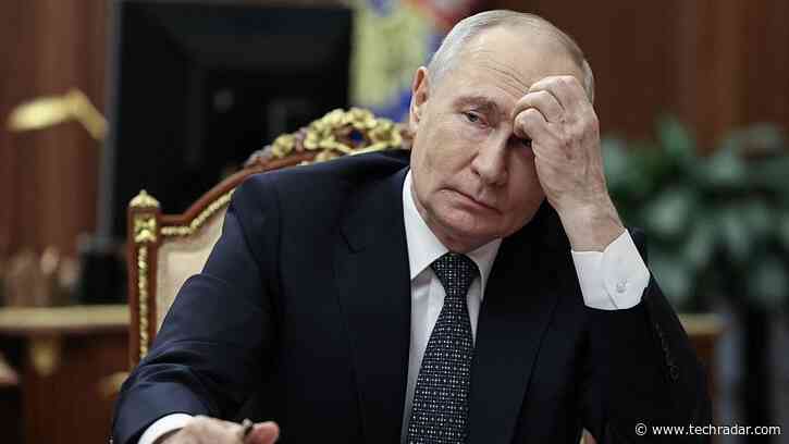 Official Russian state photo shows Vladimir Putin casting online vote using an unlicensed version of Windows 10 — and to make things worse, it's on an American Dell PC