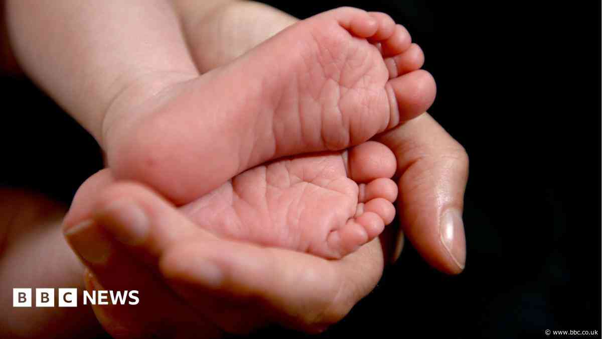 Trust leaves maternity support scheme after improvements