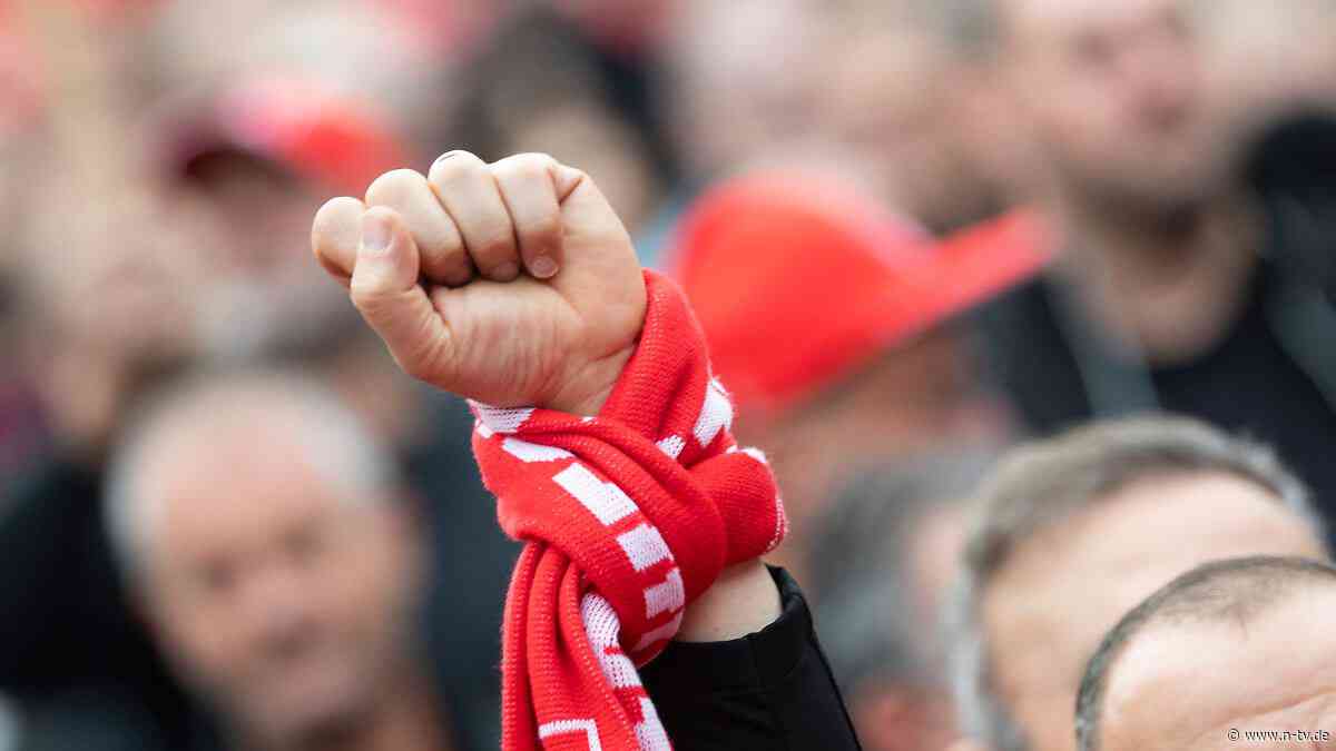 "Kämpferischer Realismus": IG Metall geht mit Forderung nach fünf Prozent in Tarifrunde