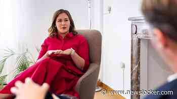 Oostenrijkse minister Claudia Bauer (31) naar Nederland voor strijd tegen hoofddoek en politieke islam: ’We begrijpen tolerantie verkeerd’
