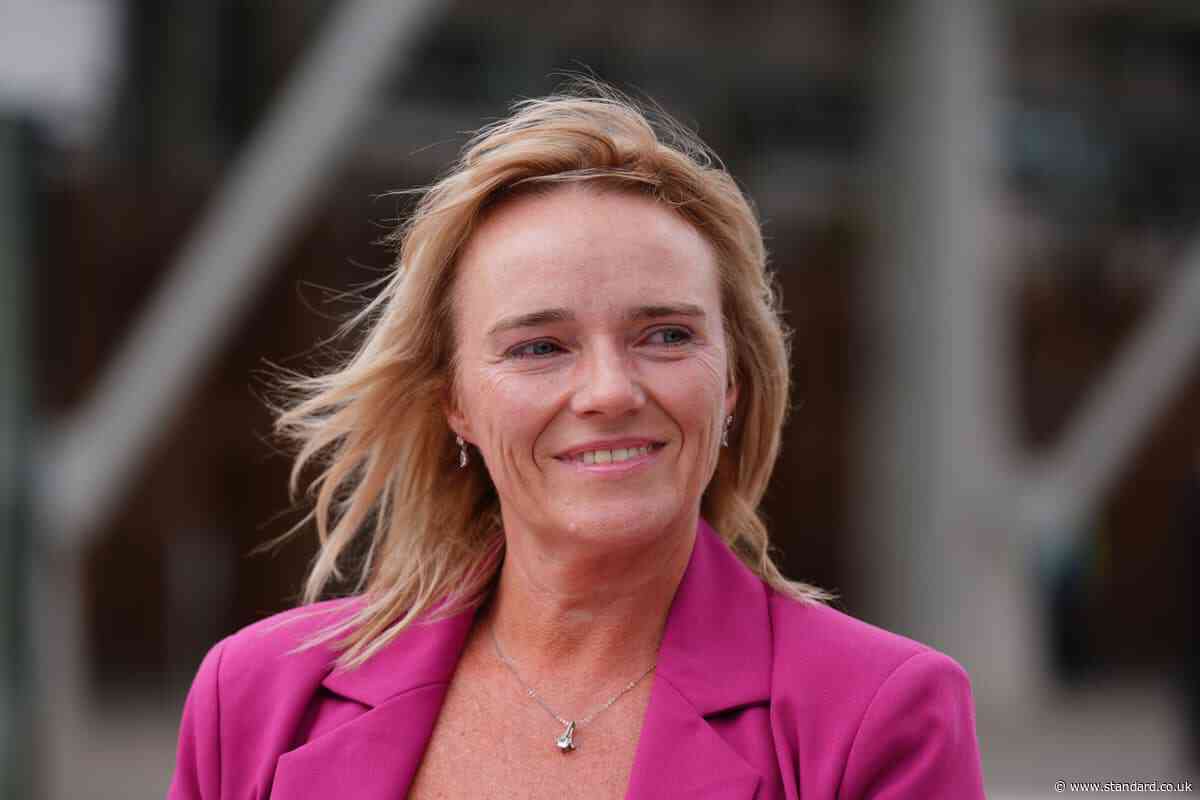 Trans row nurse Sandie Peggie takes nursing union to employment tribunal