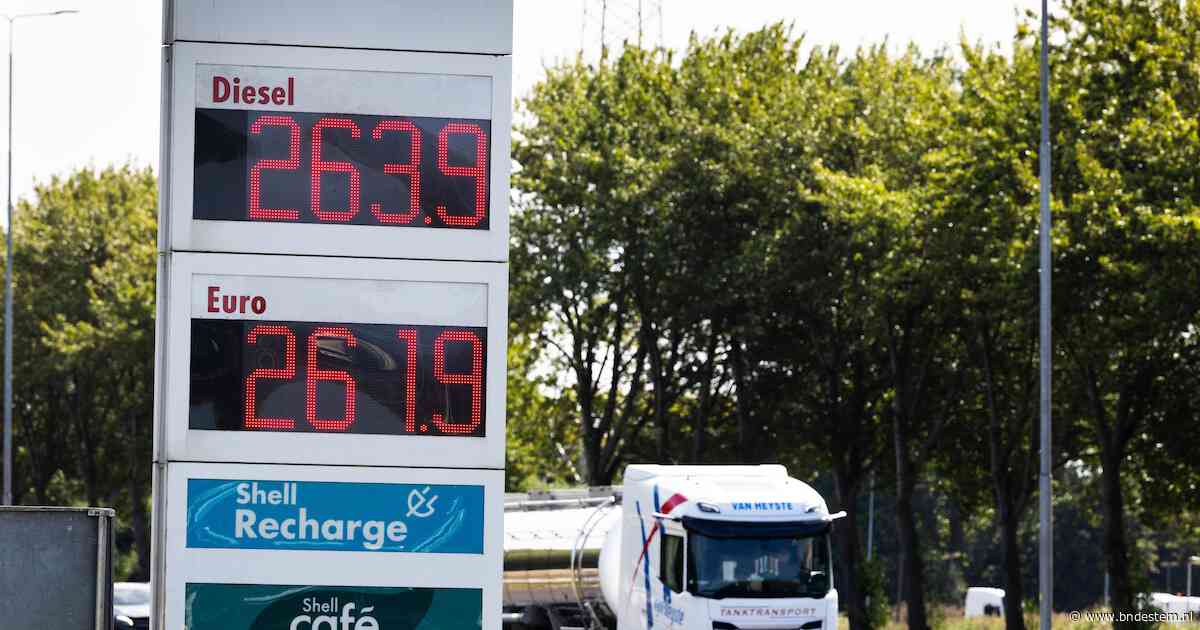 Ad uit Roosendaal tankt áltijd voor 50 euro per maand, de rest fietst hij: ‘Stop met klagen en pas je gedrag aan’