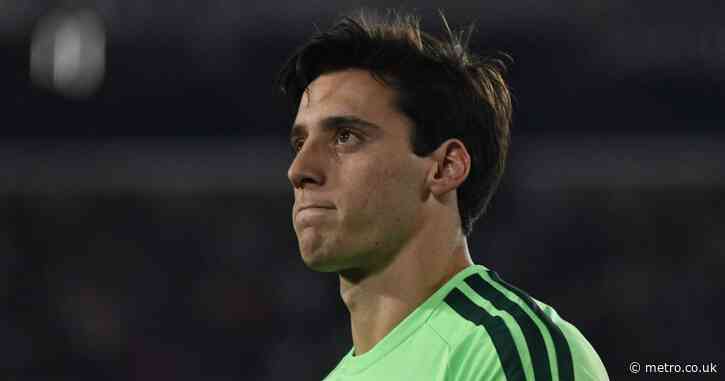 Man Utd hold talks over signing Argentine star from River Plate after new contract stalls