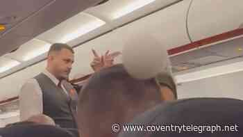 EasyJet passengers escorted off flight after 'allegedly refusing to stop vaping'