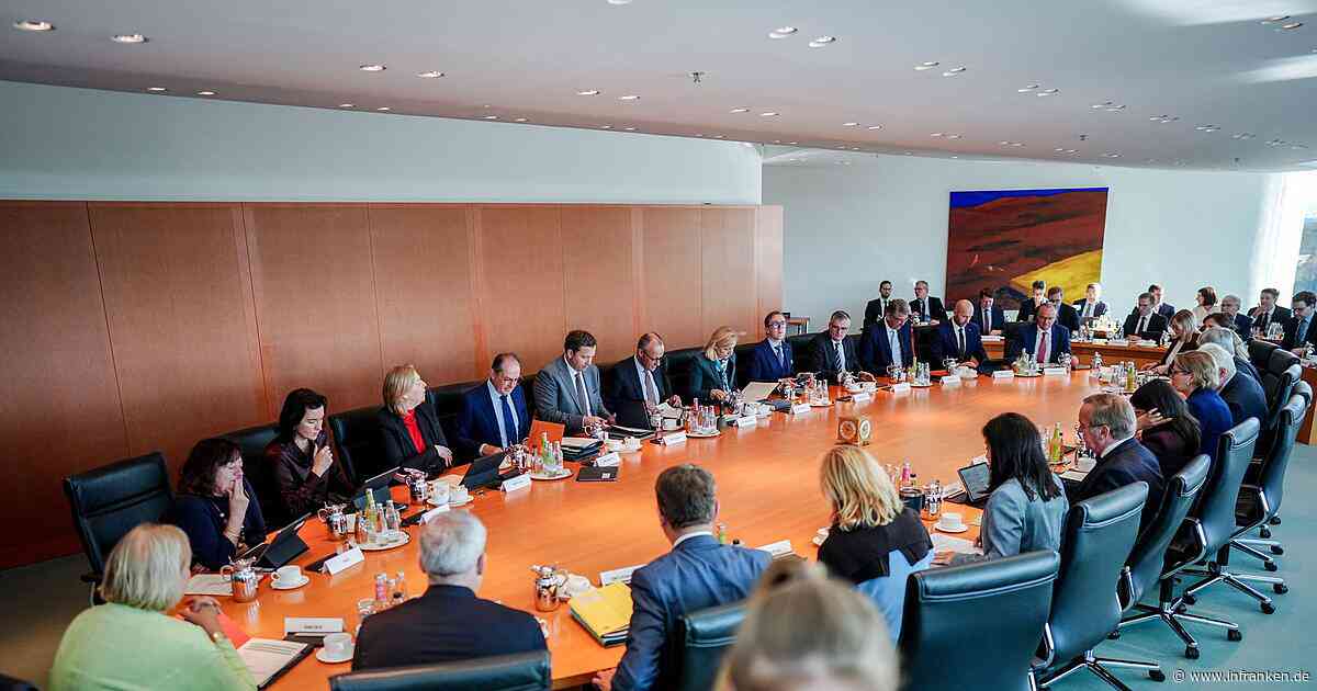 Regierung will Sozialbetrug eindämmen - KI gegen Kriminelle