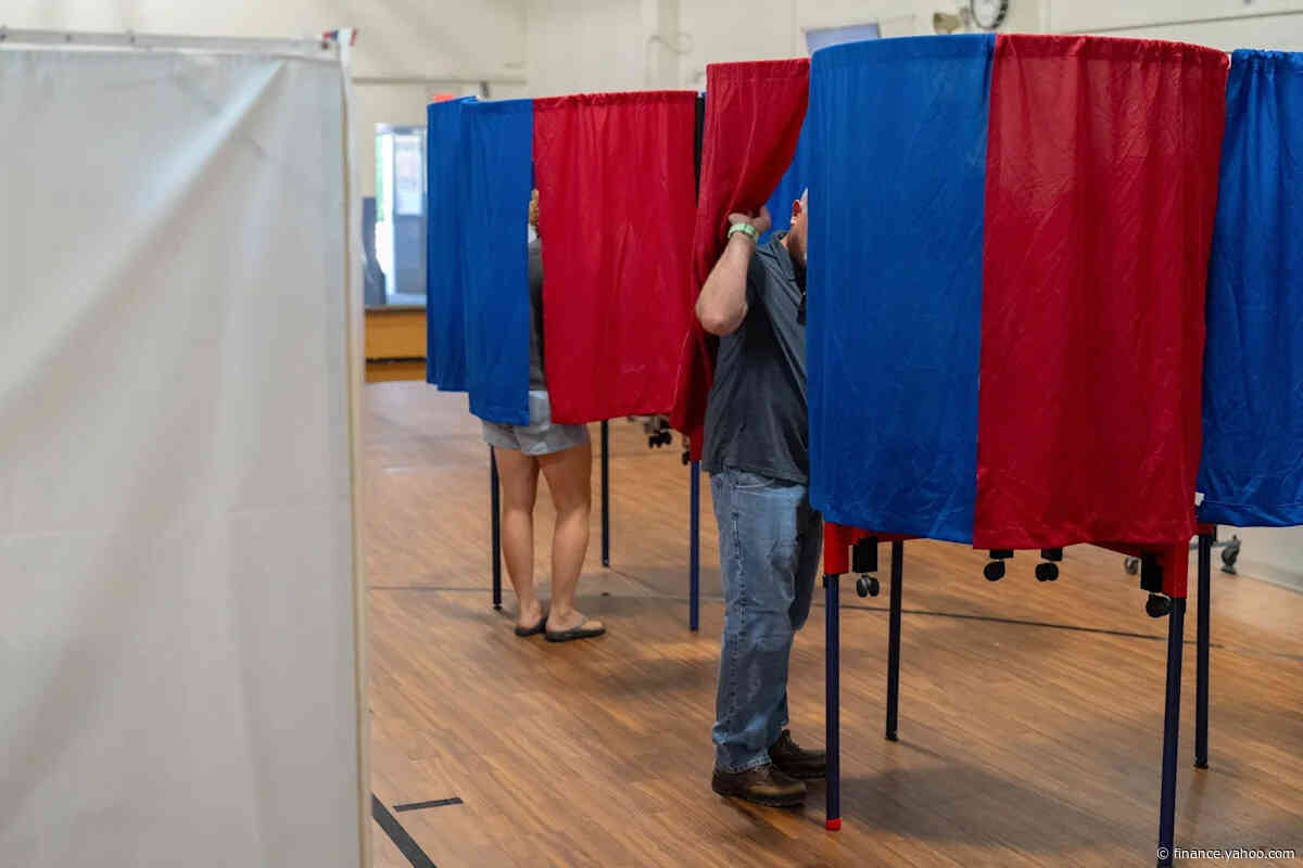 Trump's grip on the GOP is slipping as midterm election anxiety sets in