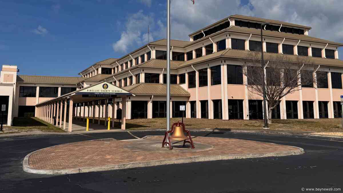 Board asks for new school closure alternatives as Pinellas delays community meetings