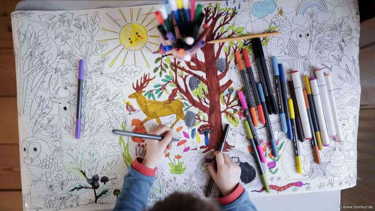 Beschäftigung ohne Bildschirm: Herbstliche Ausmalbilder für Kinder