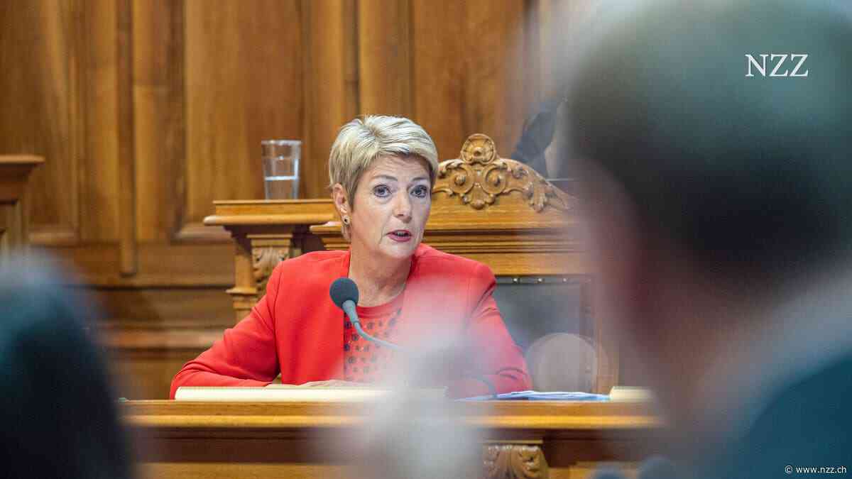 Lex UBS: «Man kann nicht sämtliche Risiken weg regulieren», sagt die Finanzministerin im Parlament