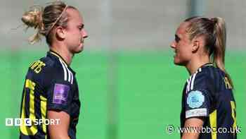 Scots recall 'versatile' Kerr & Thomas for World Cup play-offs
