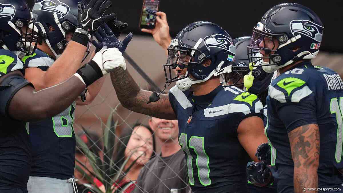 Predicting full 14-team NFL playoff bracket entering Week 3, including history-making Super Bowl