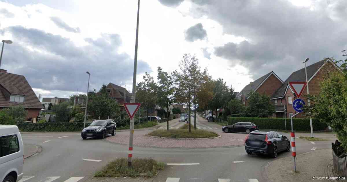 Opvallende Nederlandse BMW rijdt door na ongeluk in Gronau