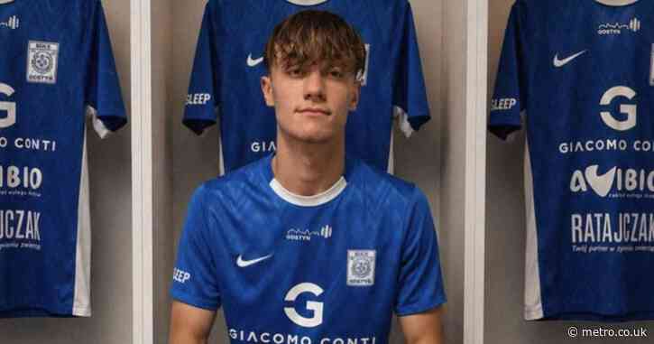 20-year-old footballer dies after deer smashed through car windscreen