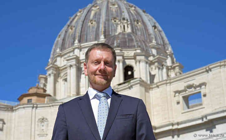 Papst erhält Geschenk aus Sachsen
