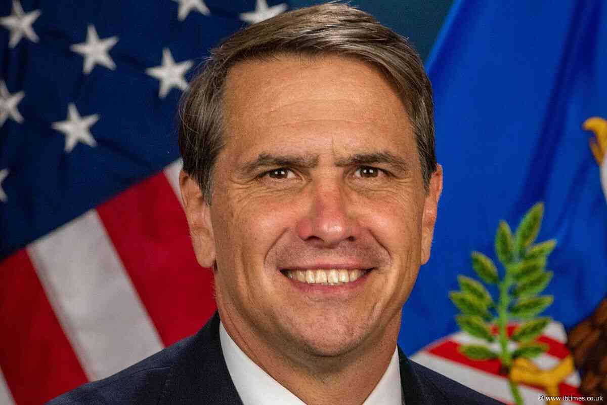 Rep. Madeleine Dean Confronts Acting Attorney General Todd Blanche Over Three Million Epstein Files