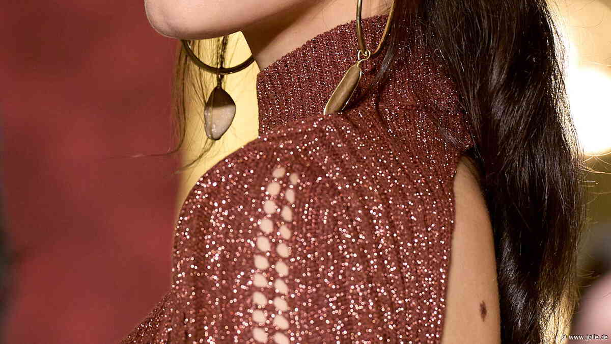 Für deinen Herbst-Glow: Beauties setzen jetzt auf trendy Metallic Make-up