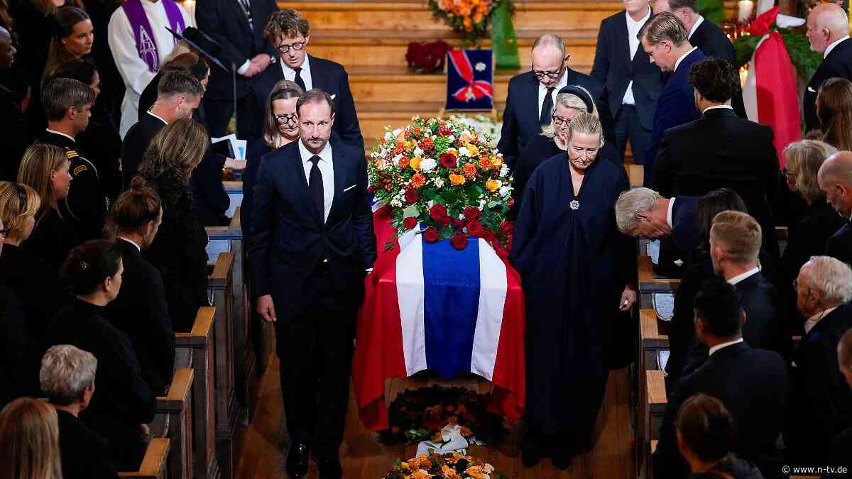 Zwei Wochen nach König Harald: Norwegen nimmt Abschied von Prinzessin Astrid
