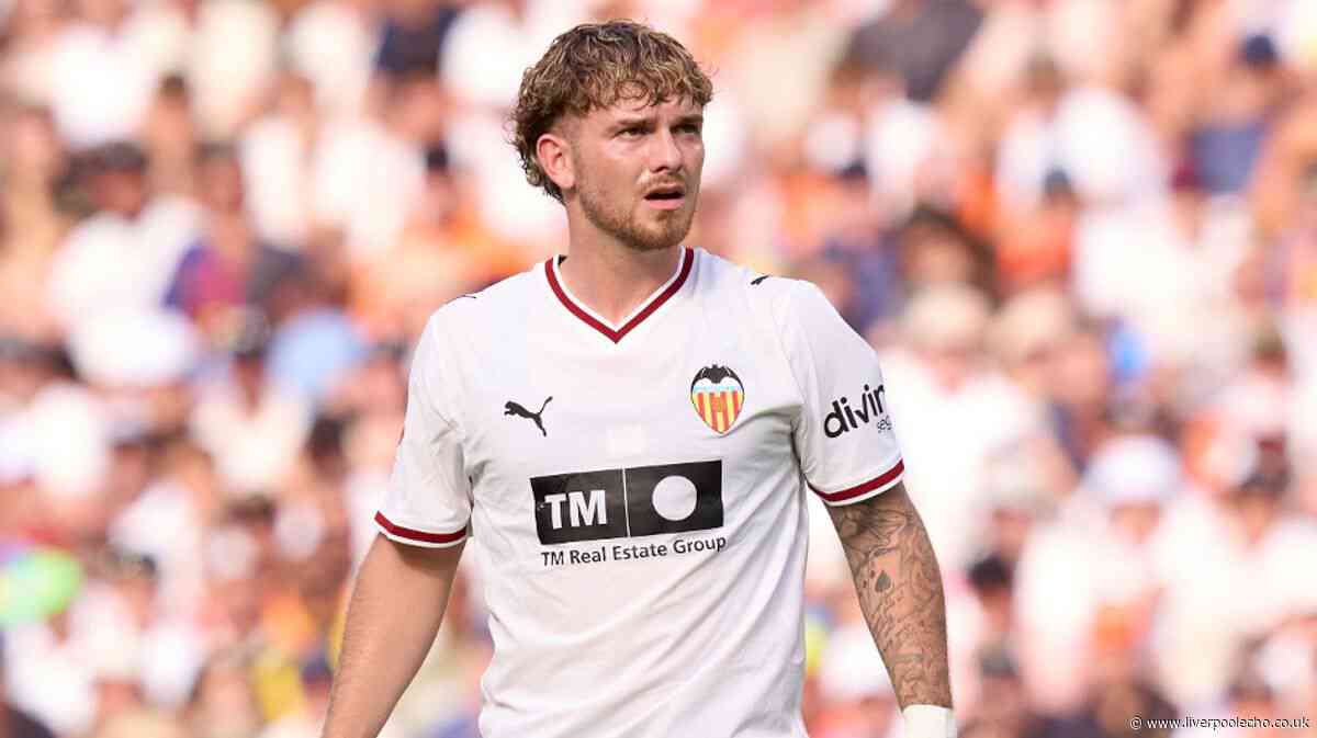 'Overweight' Harvey Elliott given deadline as Spanish press slam poor Liverpool pre-season