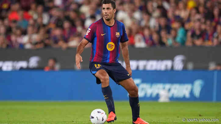 Barcelona summer signing’s incredible passing statistic puts him clear of La Liga midfielders